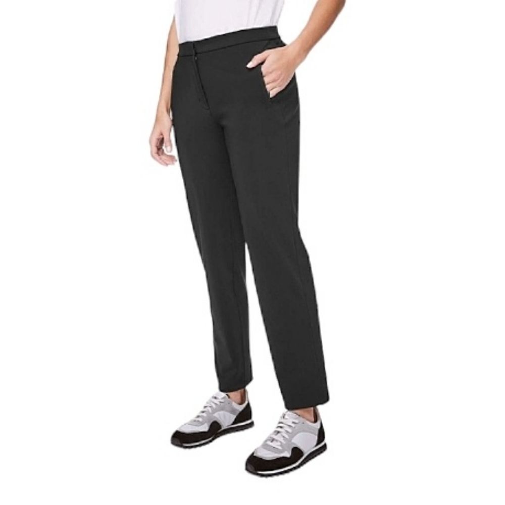 Lululemon On The Move Pant size 8